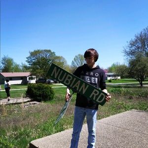 Meet your Posher, Brandon